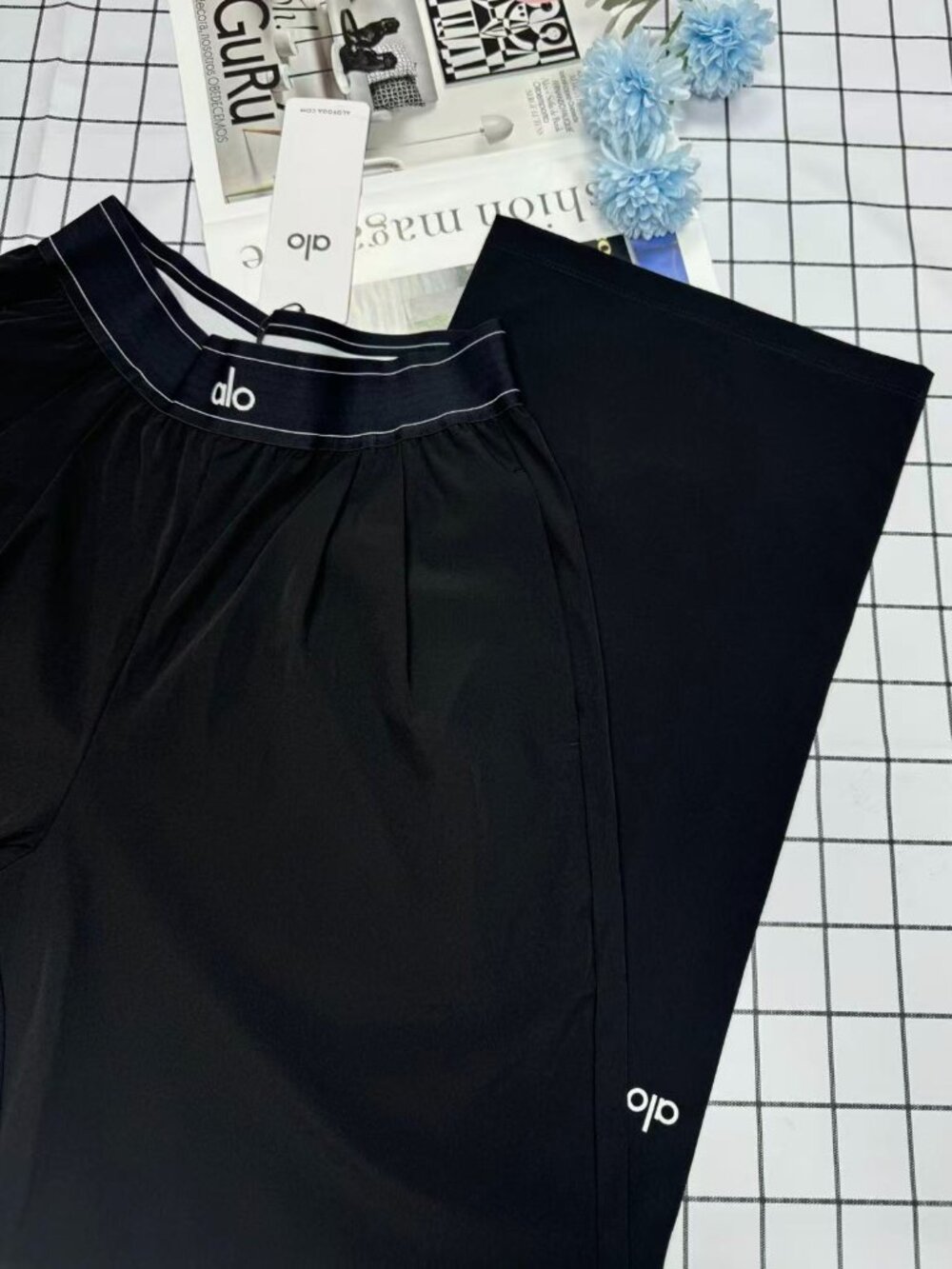 NWT 💗Black ALO Yoga  Straight-Leg Trouser Pants🤭Authentic (Length:30" Inseam) - Picture 5 of 9
